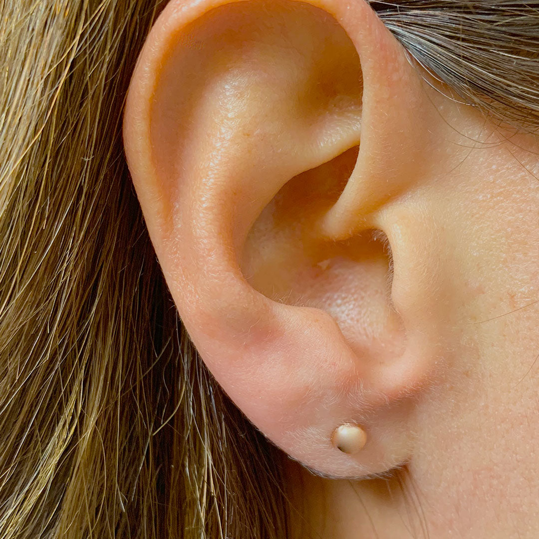 Broqueles Media Bolas Chicas de 10k