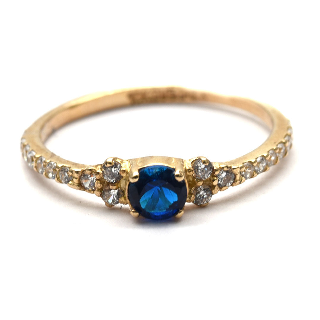 Anillo Azul Zafiro de 10k