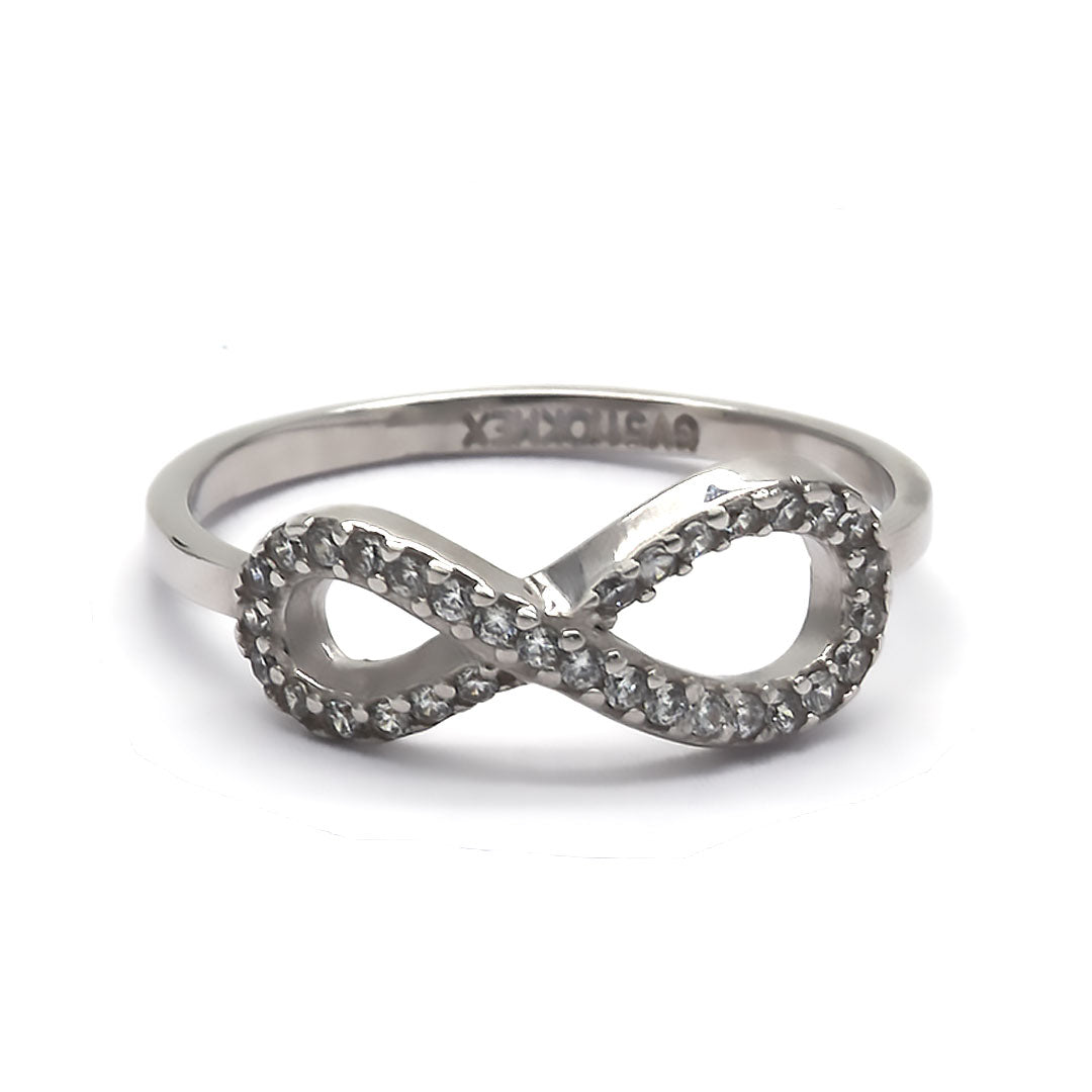 Anillo Infinito oro blanco de 10k